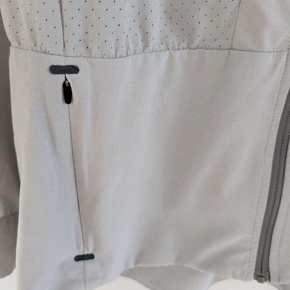 Brooks Light Gray Running Jacket - image 2